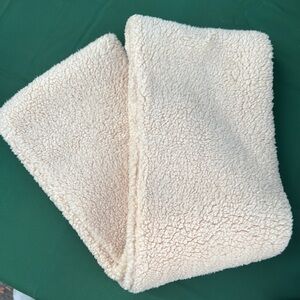Cozy Cream Sherpa Scarf